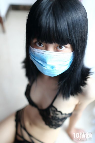 使用铠，你被谁二级单杀过？吕布没可能，狂铁也差点，反而被他一套打回家“PG模拟器